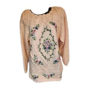 VNT 1980/90s American Weekend Womans L floral embroidered cable knit sweater.